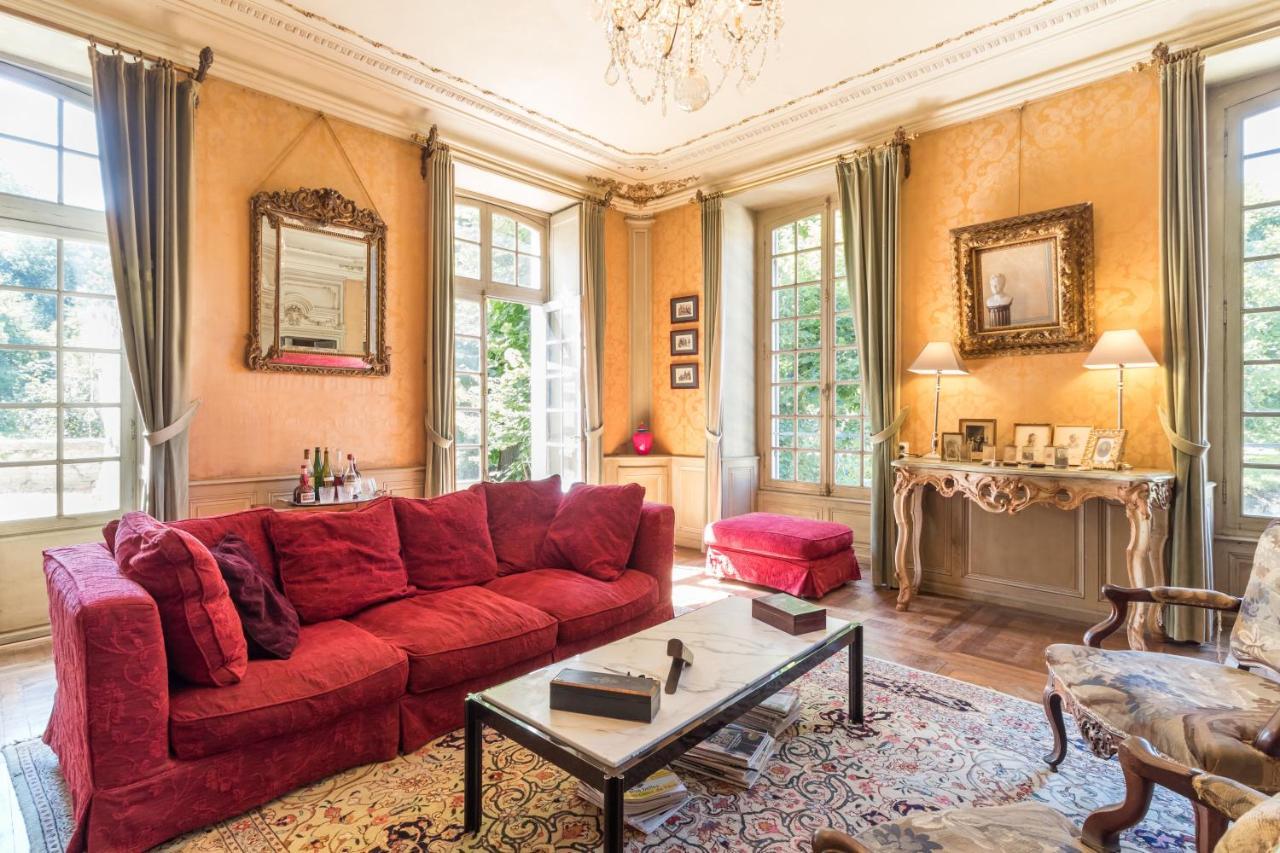 Chateau De Mauvilly Bed & Breakfast ภายนอก รูปภาพ